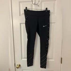 Nike running leggings size medium